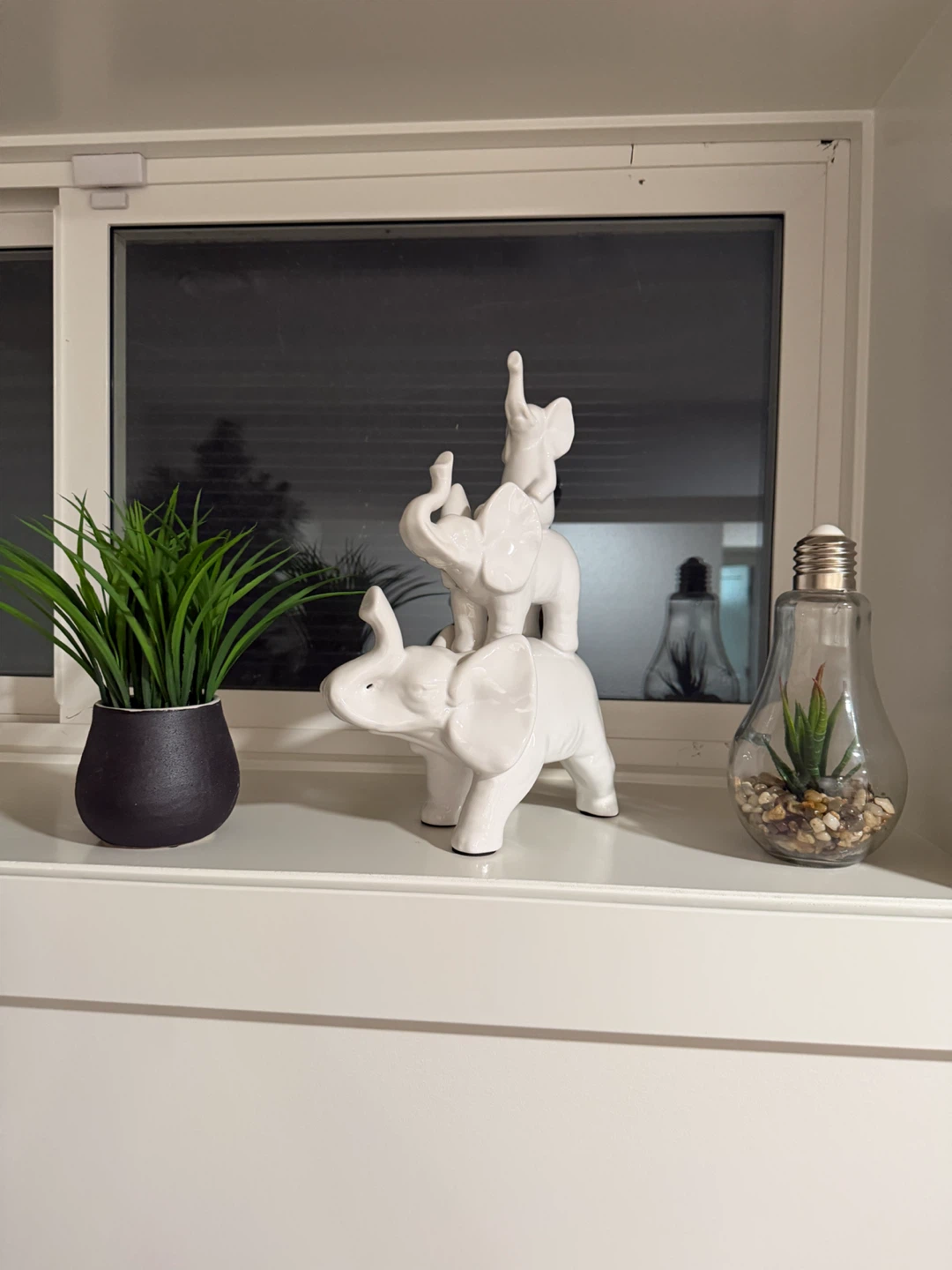 White Ceramic Stacking Elephants Decor