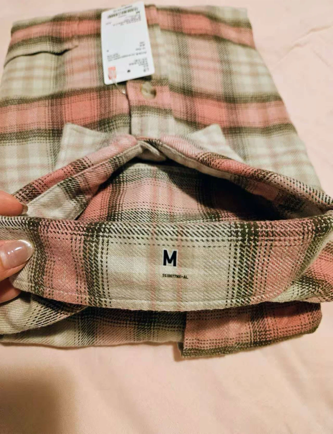 Uniqlo Plaid Flannel Shirt Size M - NEED TO SELL EVERYTHING - photo 3