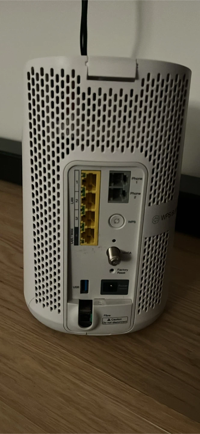 TELUS Wi-Fi Hub - photo 3