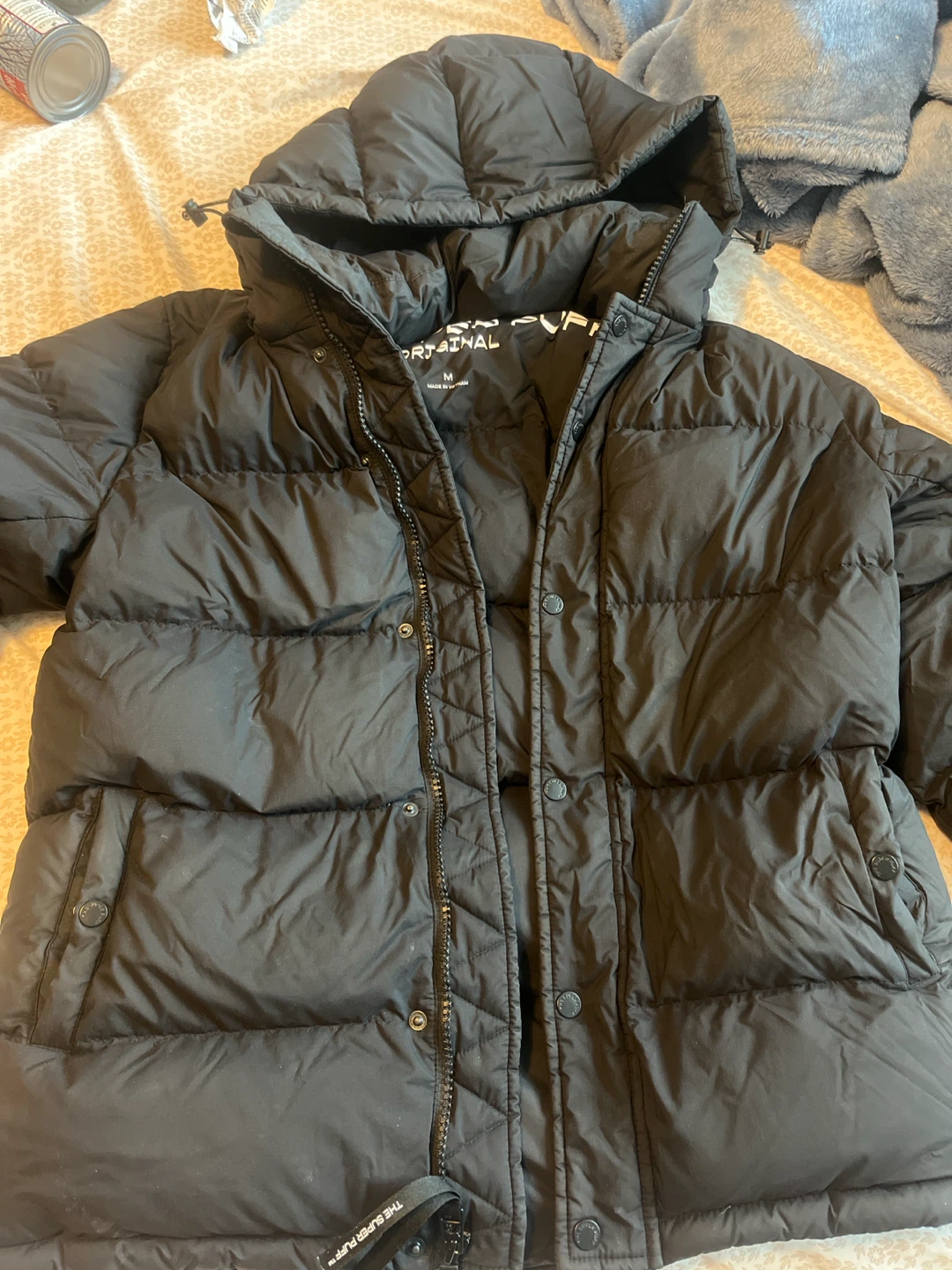 Aritzia Black Puffer Jacket
