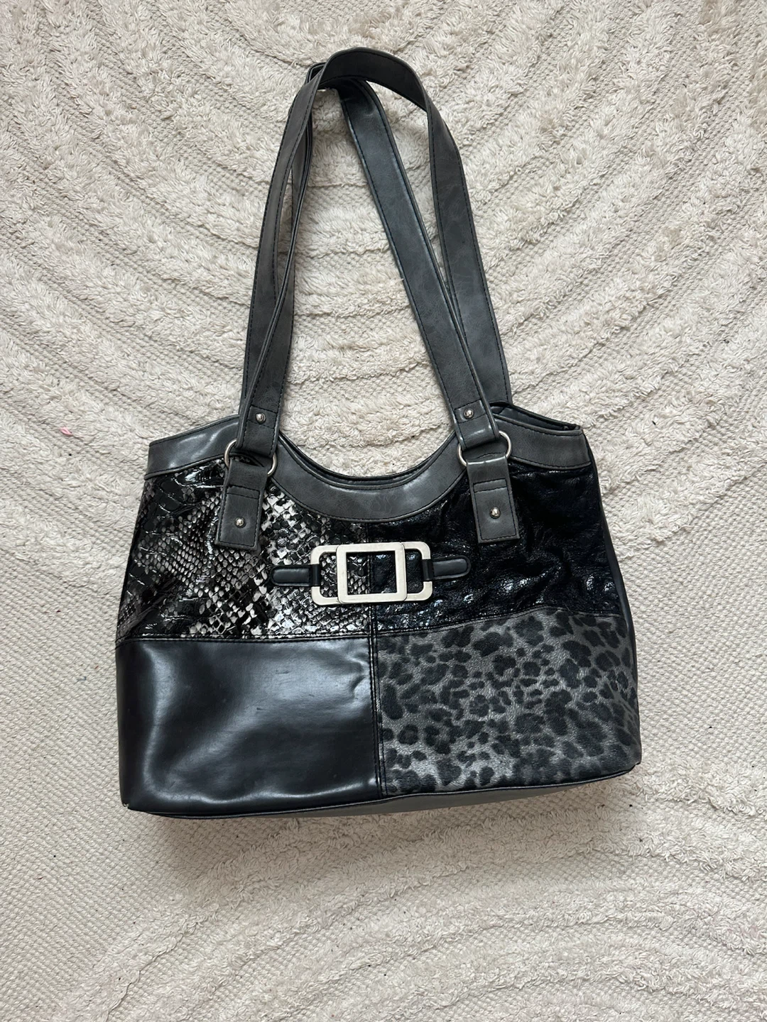 black lepoared and snake print shoulder bag
