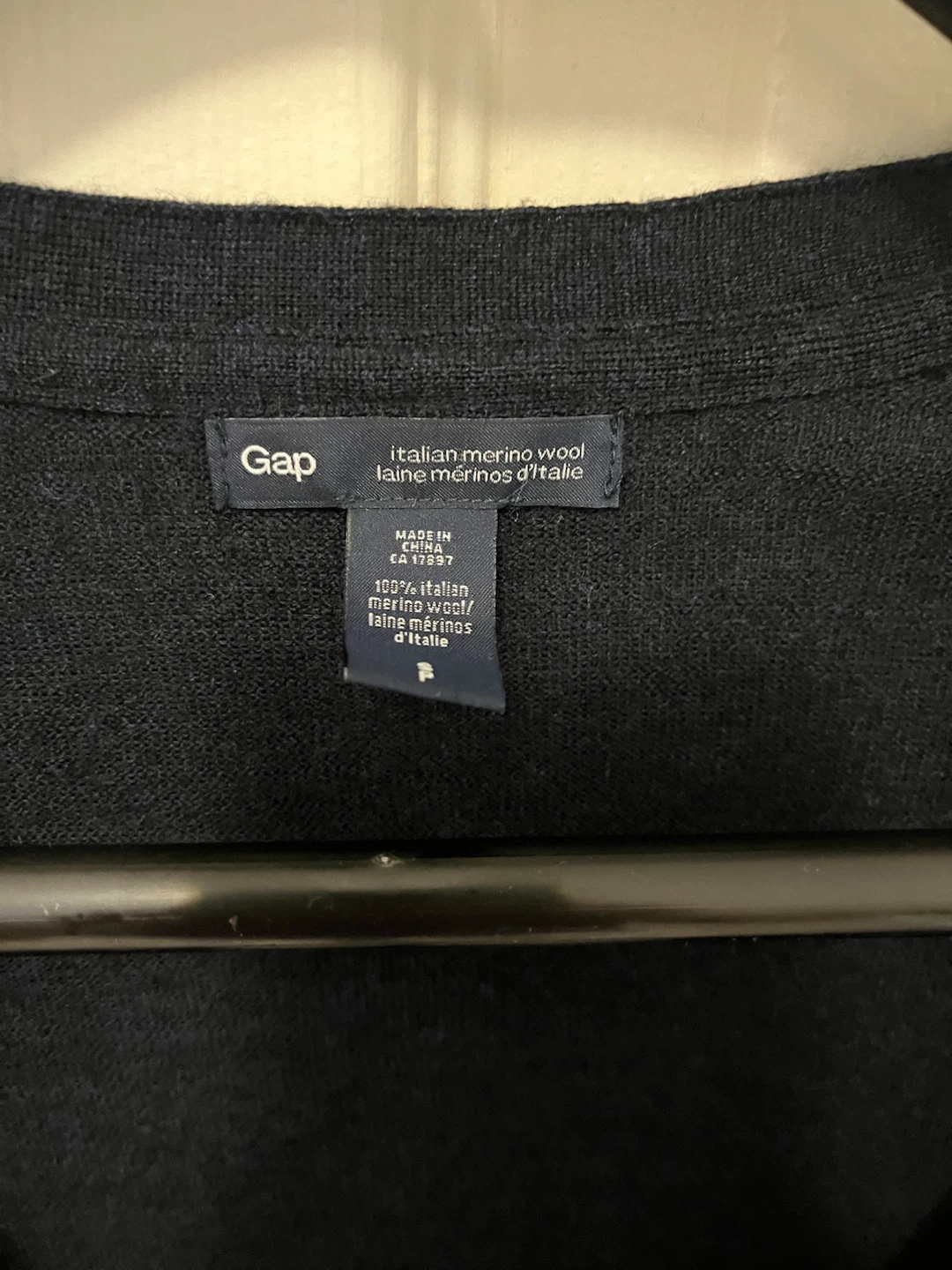 Gap Italian Merino Wool V-Neck Cardigan - photo 2