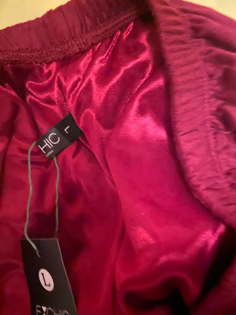 EXO Chic Women's Burgundy Satin Slip Skirt Size L - photo 3