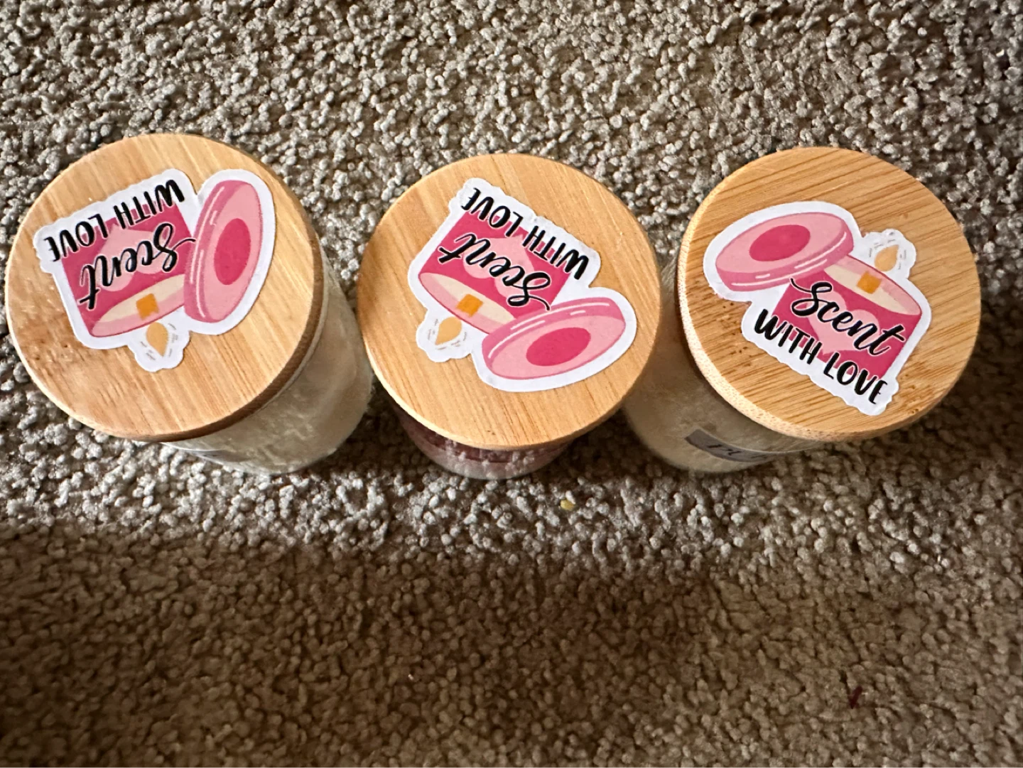 Scented Jar Candles (Set of 3) - photo 4