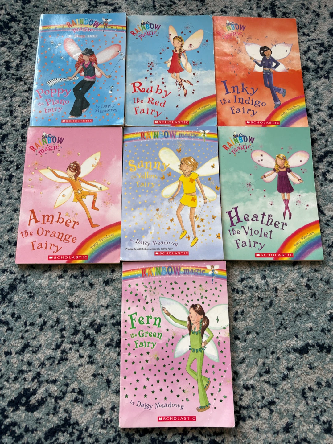 Rainbow Magic Fairy Books - 7 Book Lot