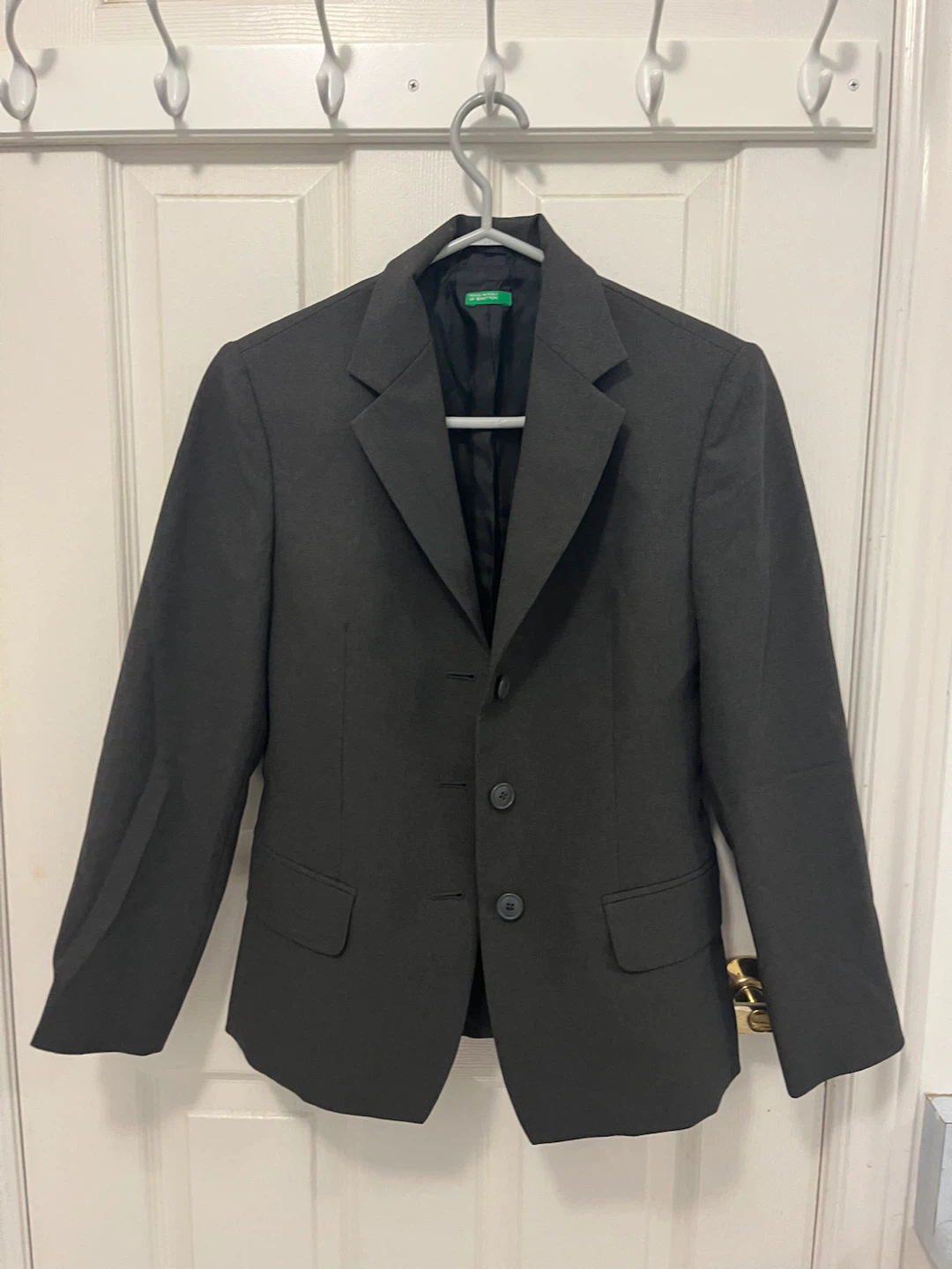 United Colors of Benetton suit