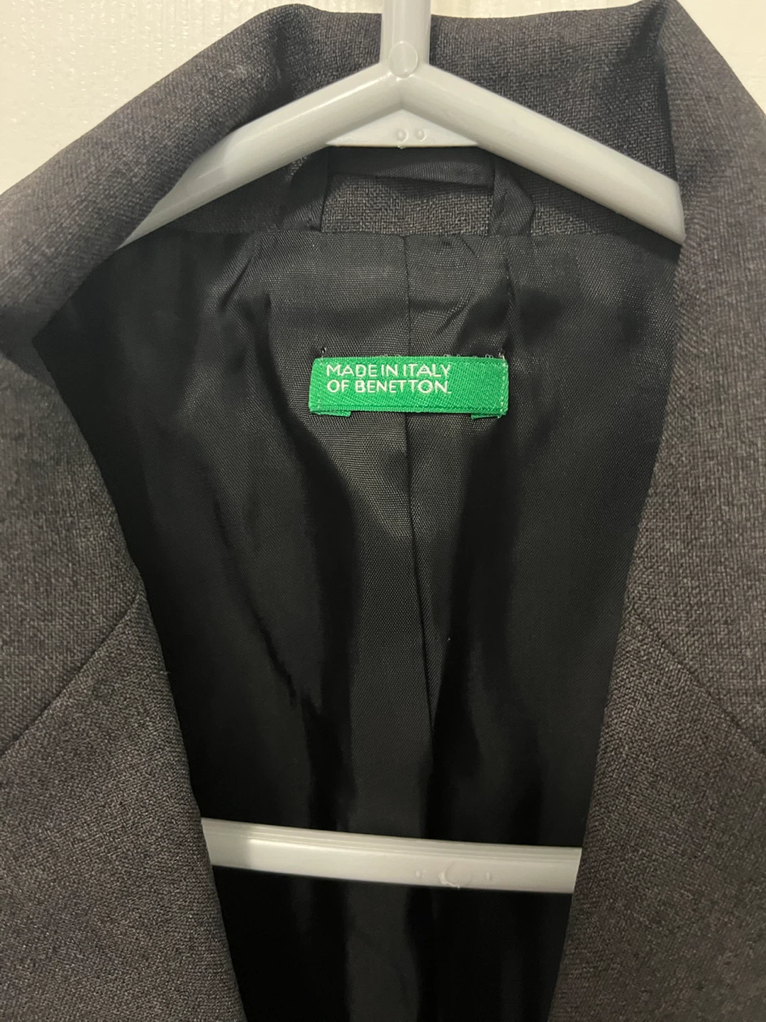United Colors of Benetton suit - photo 2