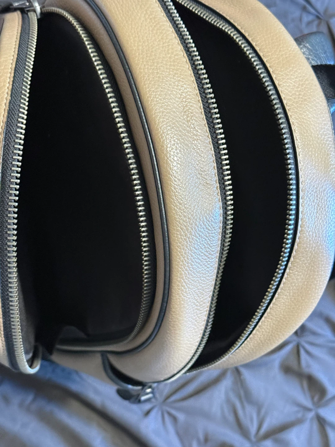 Coach Backpack Tan and Black - photo 3