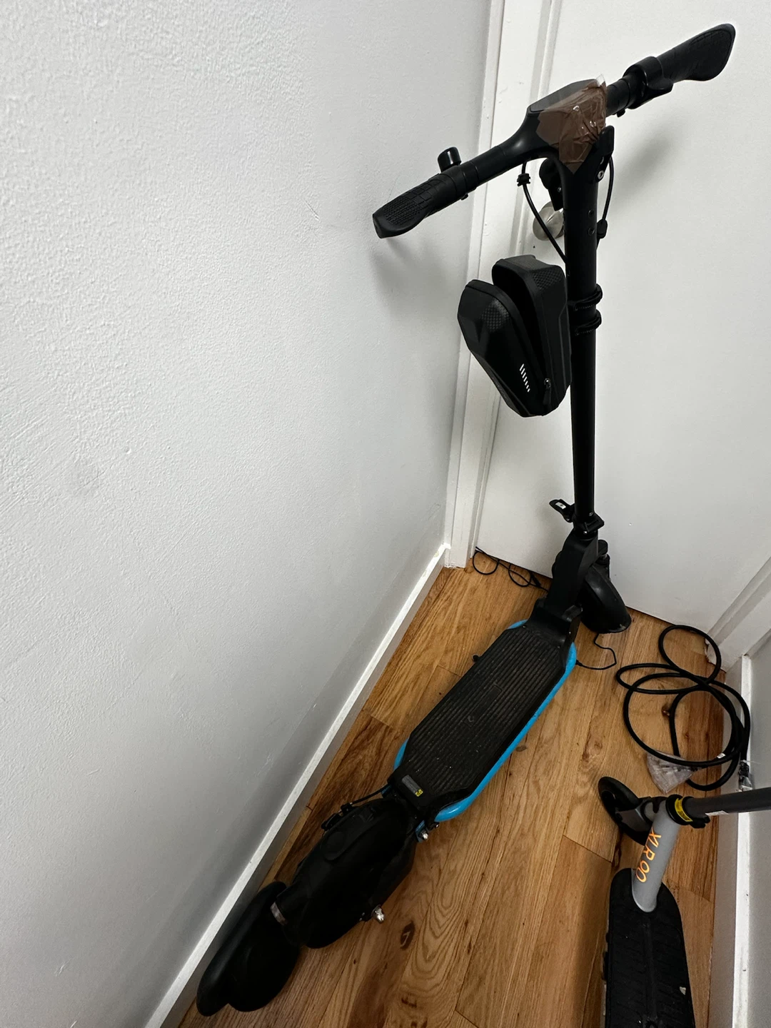 Electric Scooter - photo 2