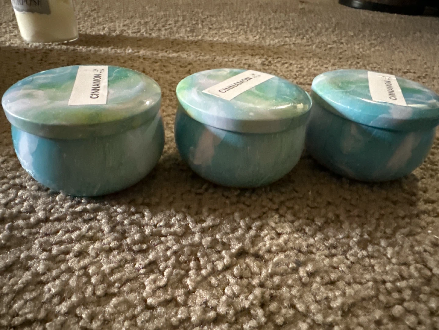 3 x Cinnamon Scented Candles - photo 2