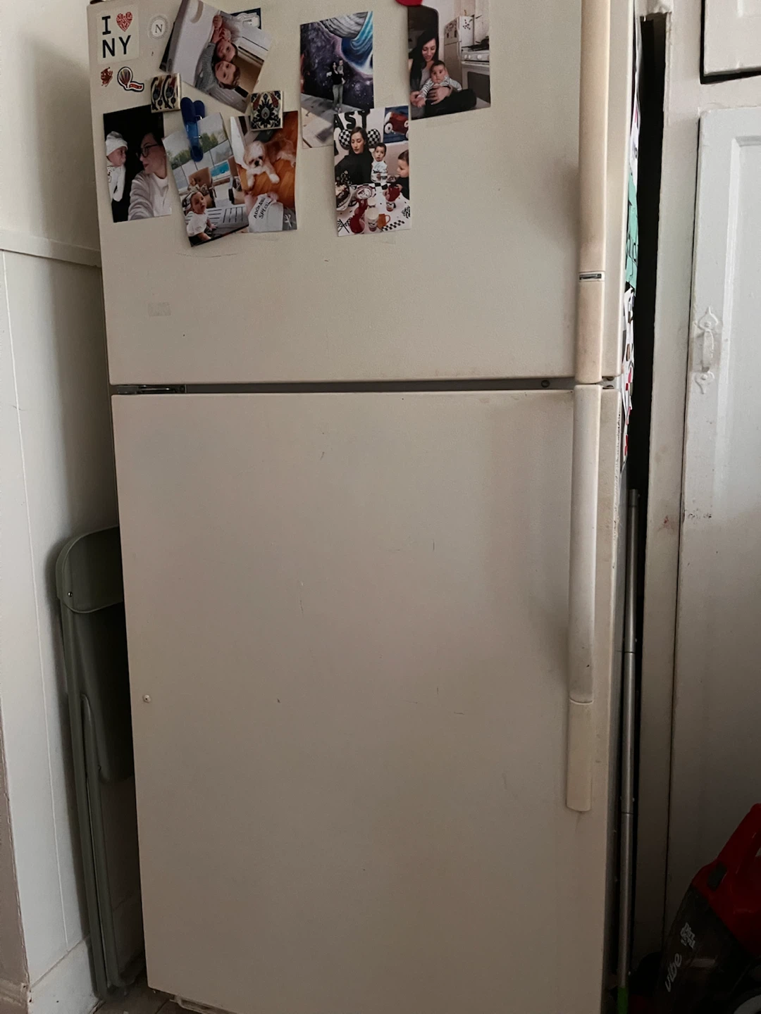 White Top-Freezer Refrigerator