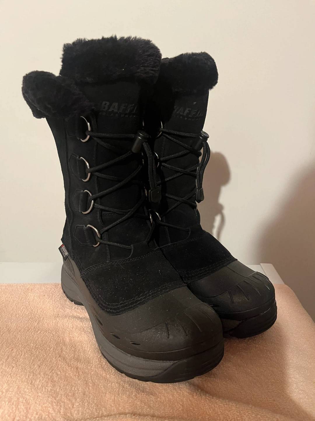 Size 7 Baffin Black Winter Boots