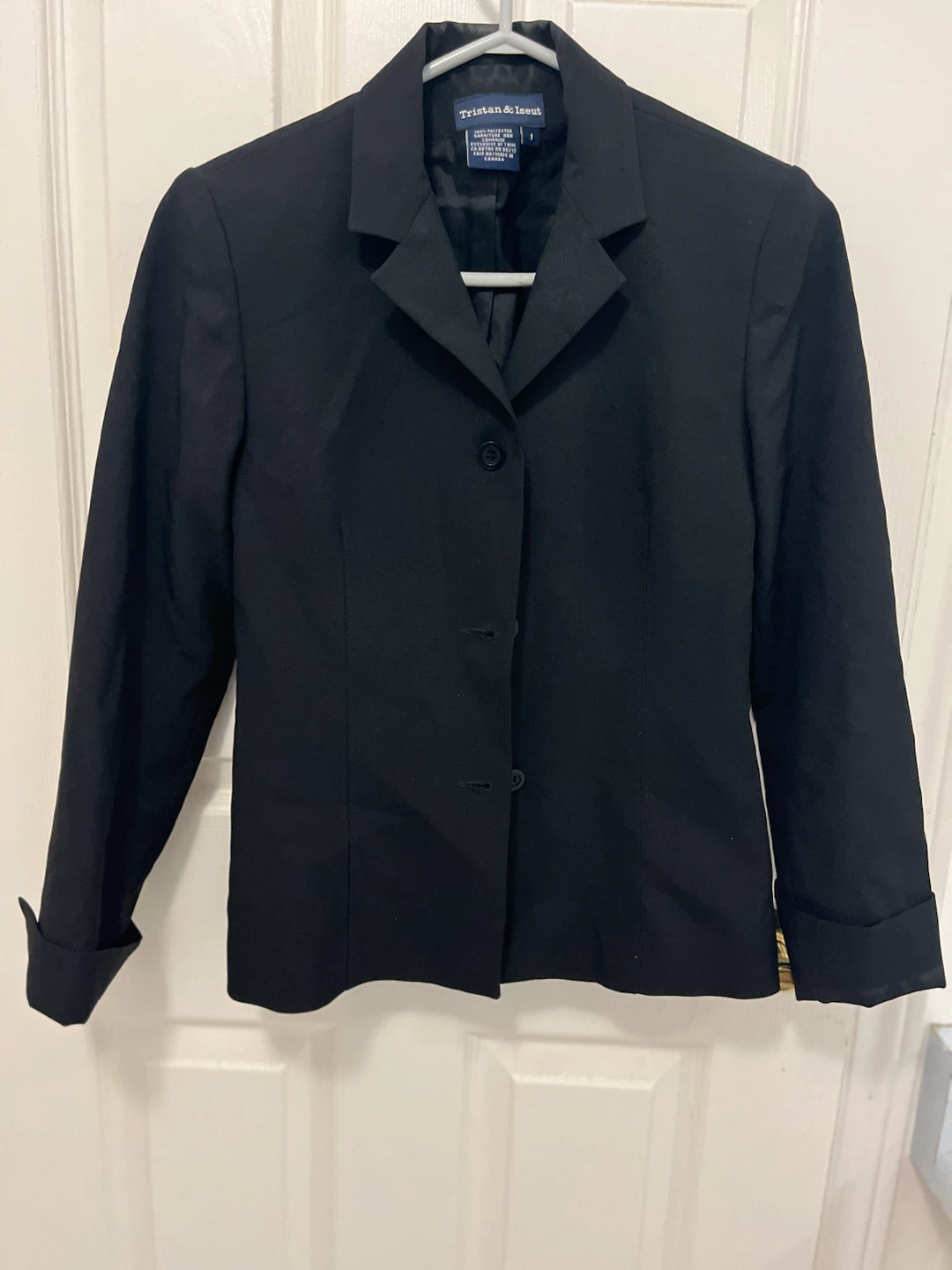 Tristan & Iseut Black Suit