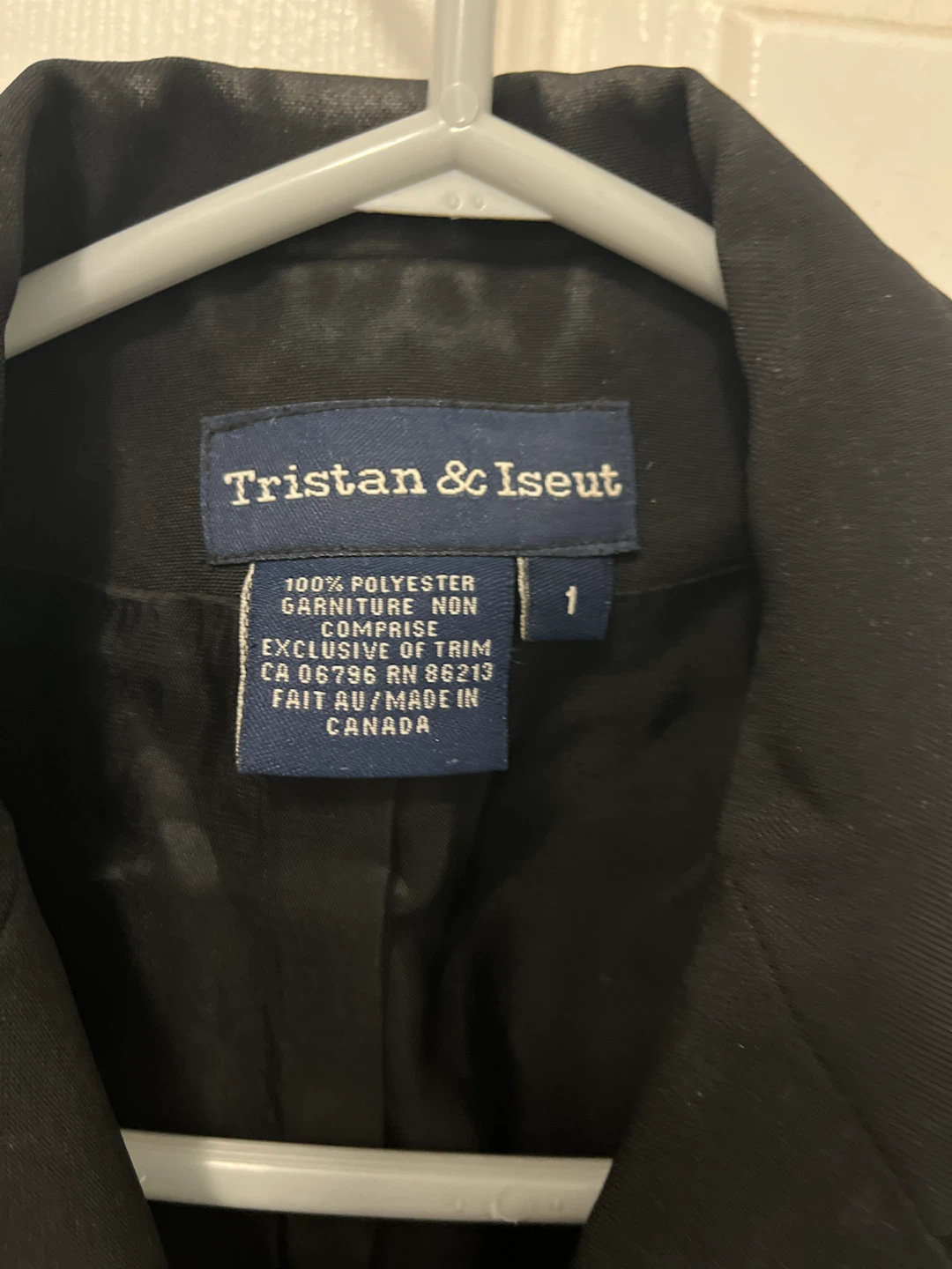 Tristan & Iseut Black Suit - photo 2