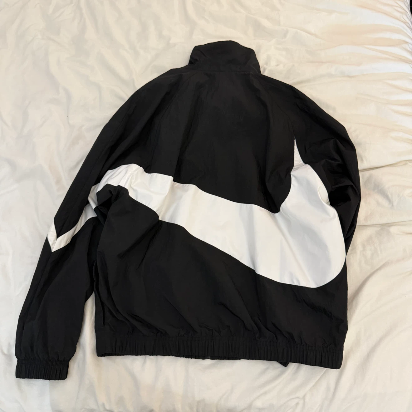 Nike Big Swoosh Windbreaker Jacket - photo 2