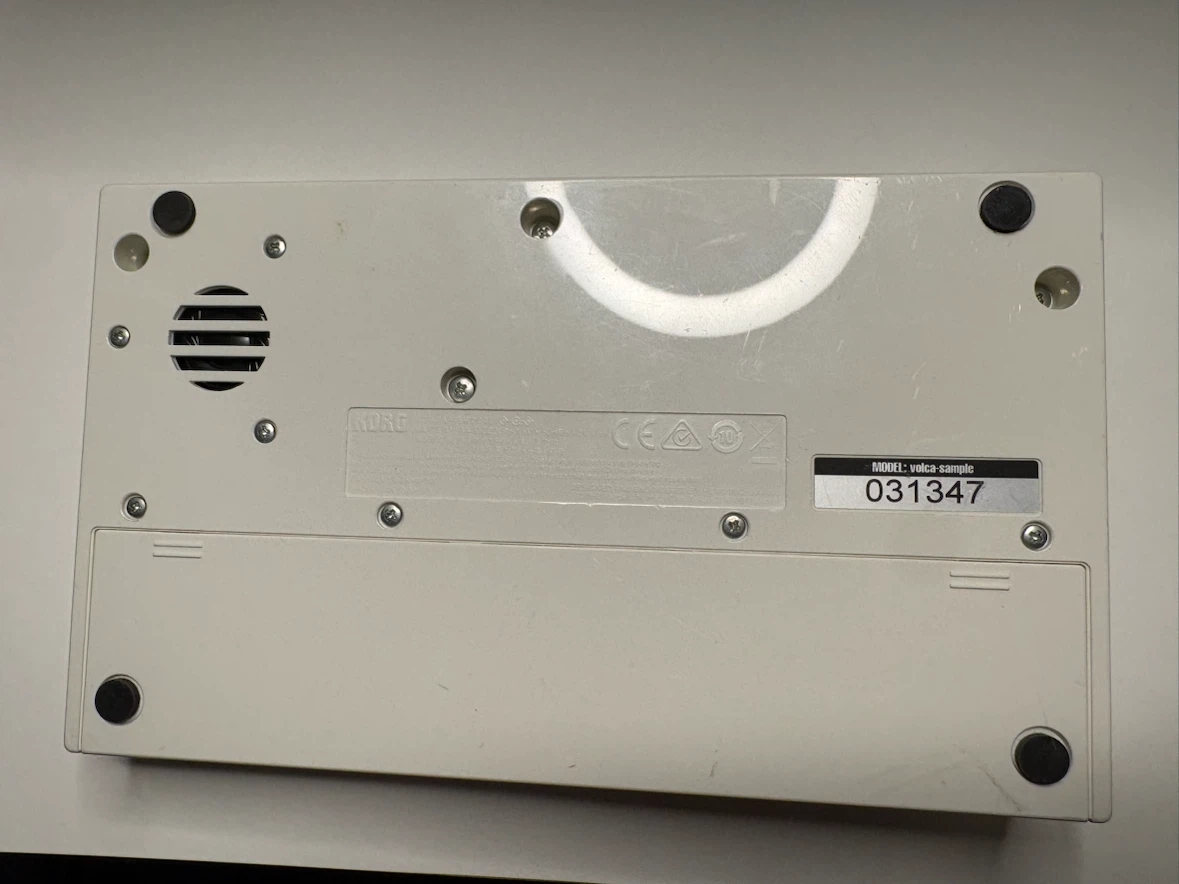 Korg Volca Sample - Digital Sample Sequencer - photo 2