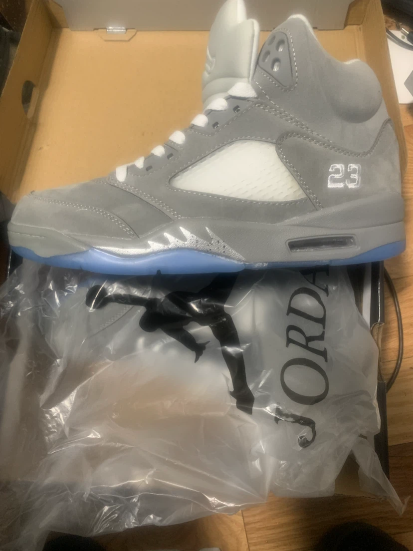 Air Jordan 5 Retro "Georgetown" Grey Size 9 1/2