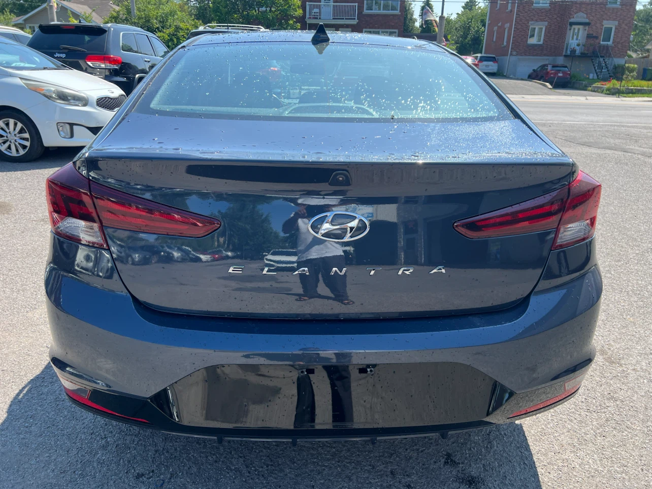Hyundai Elantra Sedan - photo 5