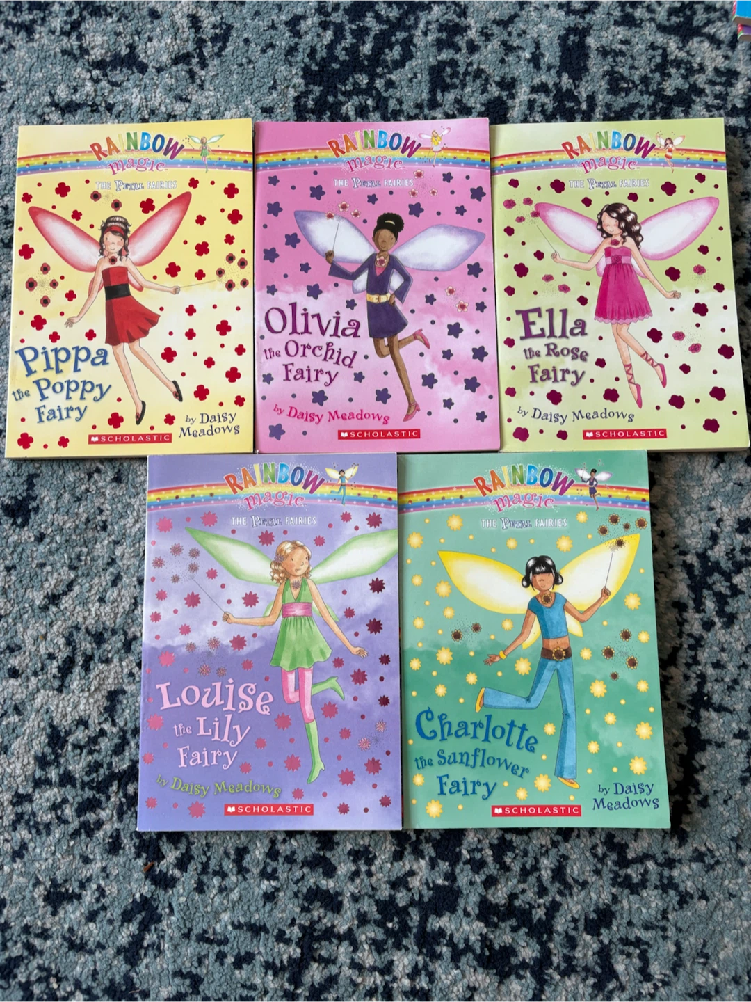 Rainbow Magic: The Petal Fairies Book Collection