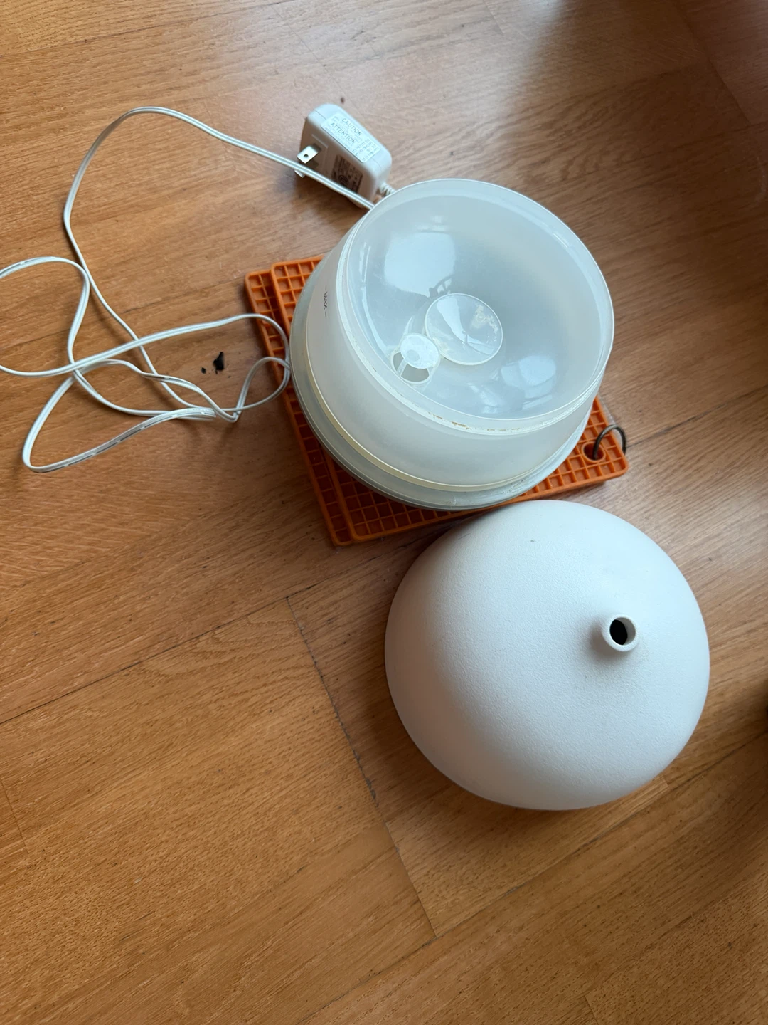 White Diffuser with Power Adapter - photo 4