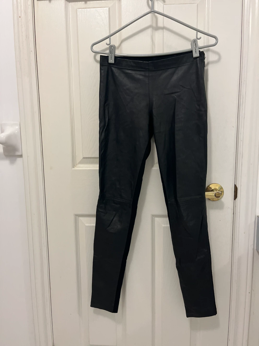 Guess by Mariano Black Faux Leather Pants Size 2