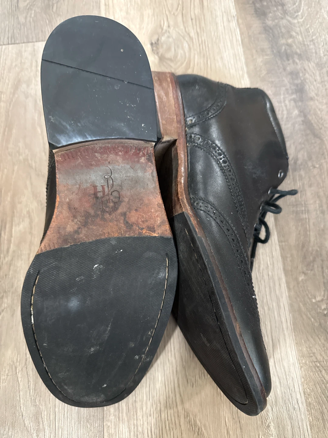 Cole Haan Black Leather Wingtip Ankle Boots - photo 3