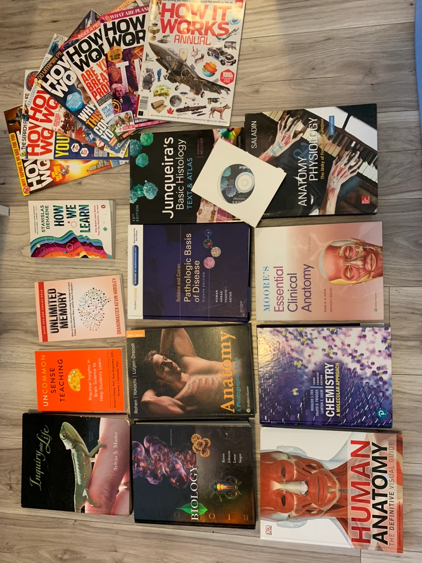 Bundle of Science and Anatomy Textbooks