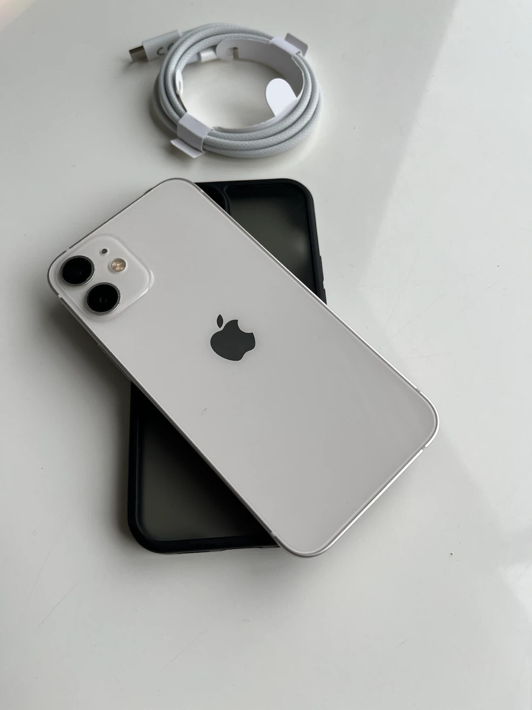 Apple iPhone 12 Mini - White