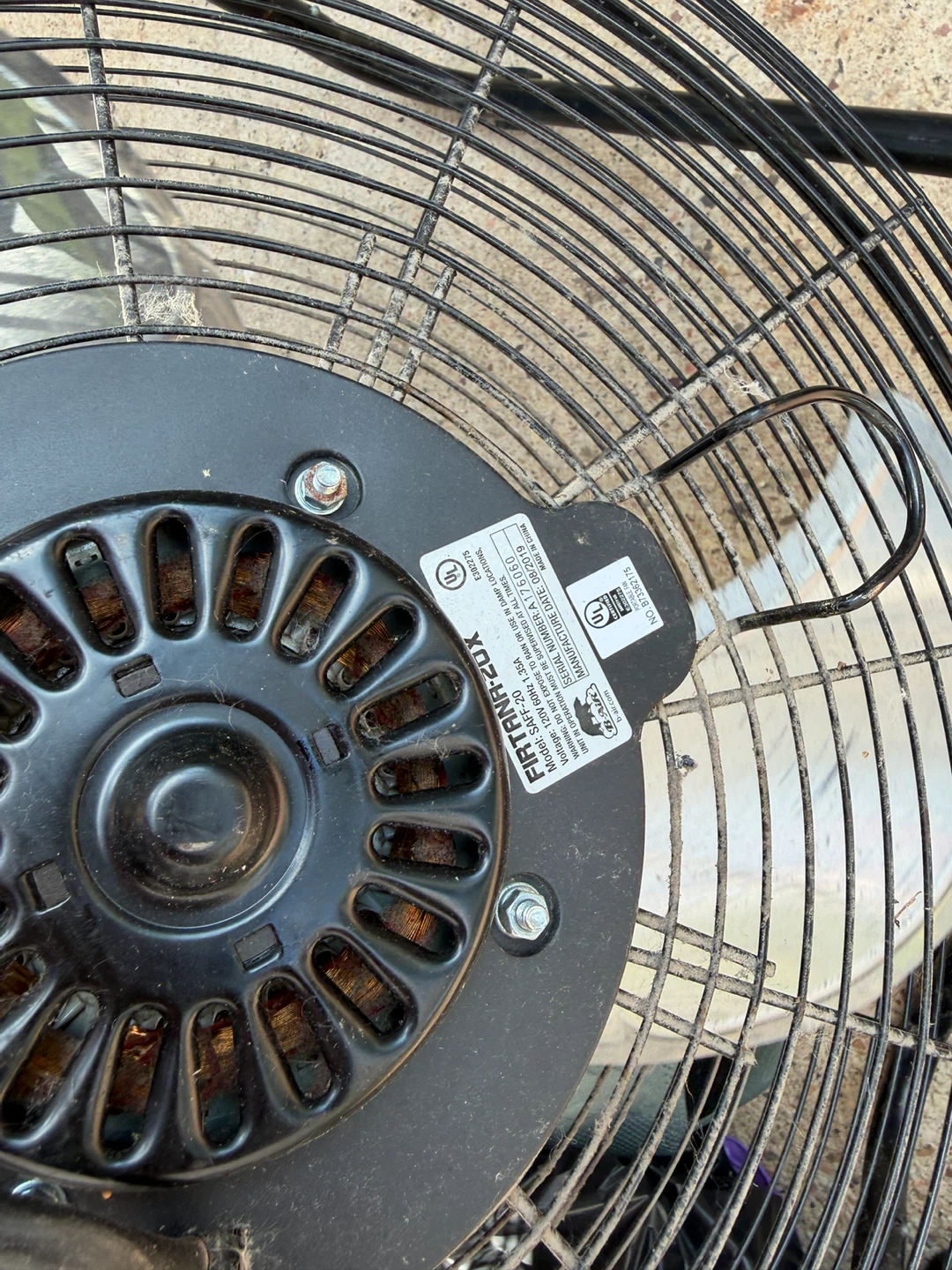 Lasko 20-Inch High Velocity Fan - photo 3