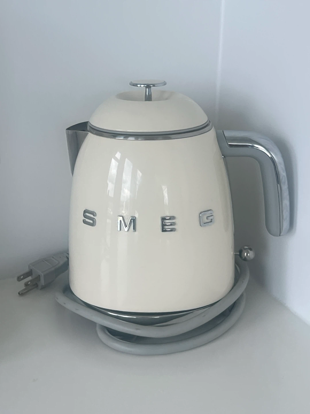 Mini Smeg Cream Kettle
