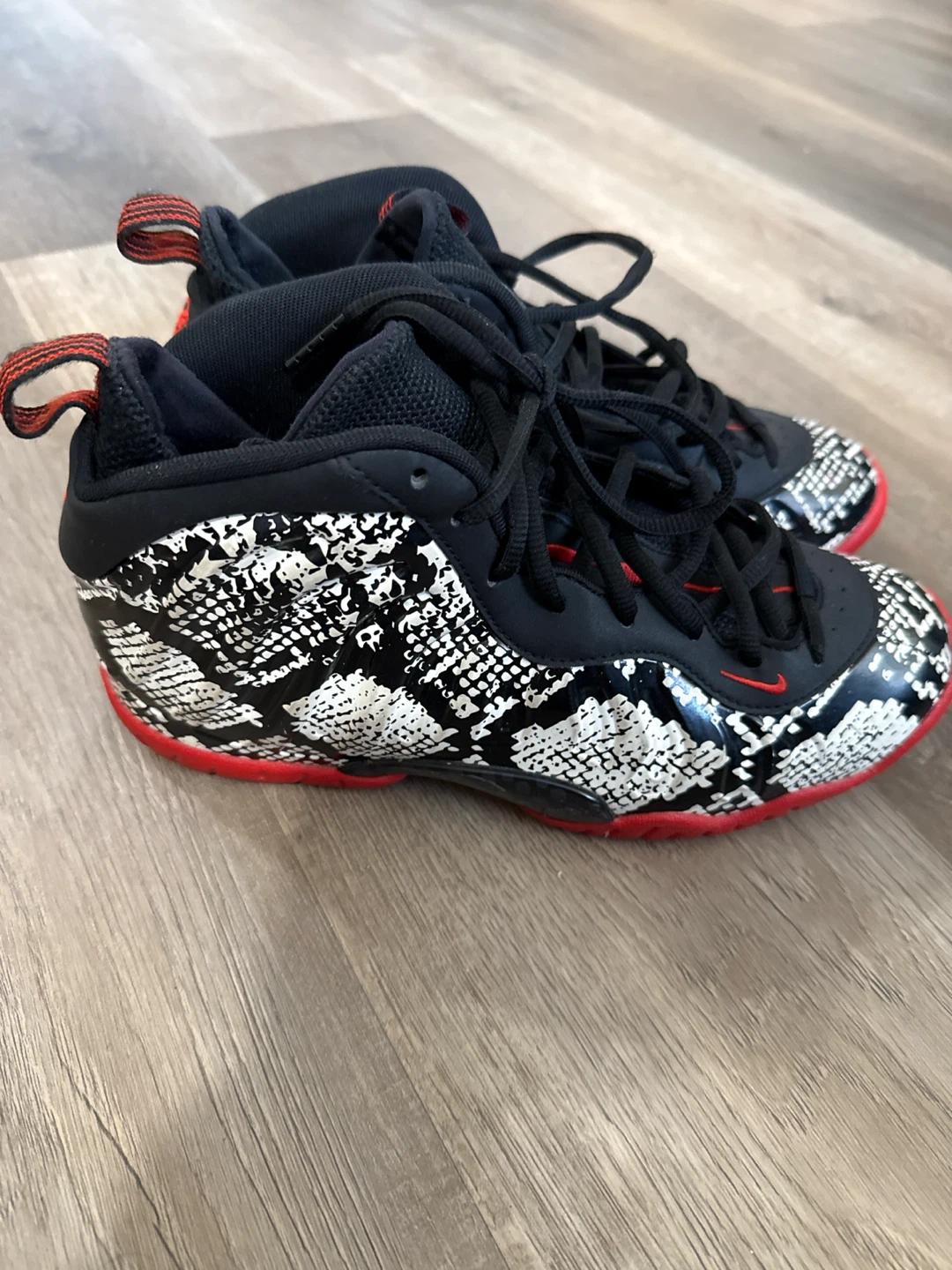 Nike Little Posite One Snake Skin Shoes size 7Y - photo 2