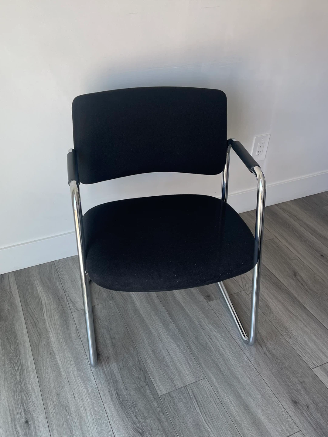 Office Chair - photo 2
