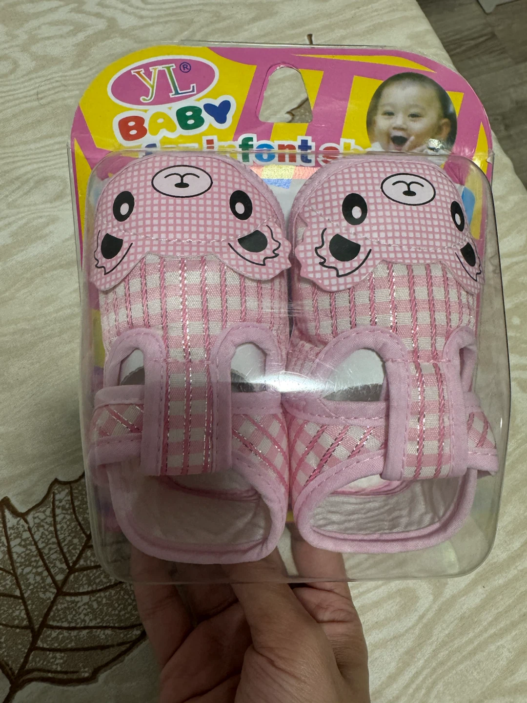 YL Baby Pink Bear Crib Shoes