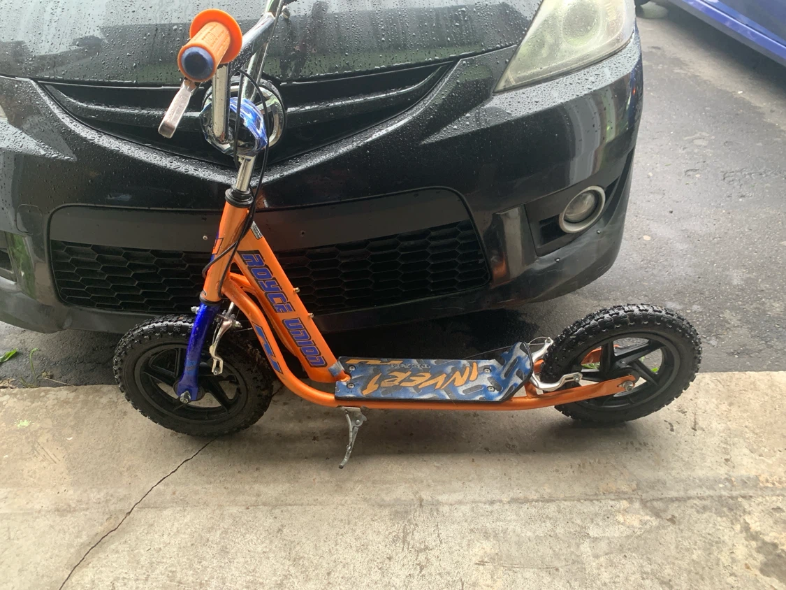 Royce Union Orange Scooter