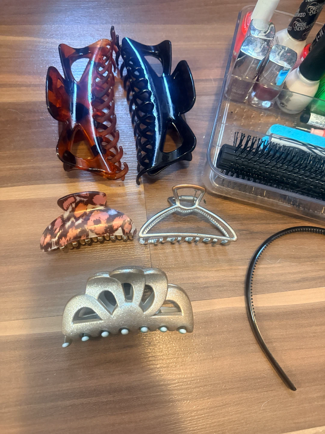 Assorted Hair Accessories & Nail Polish Lot - photo 2