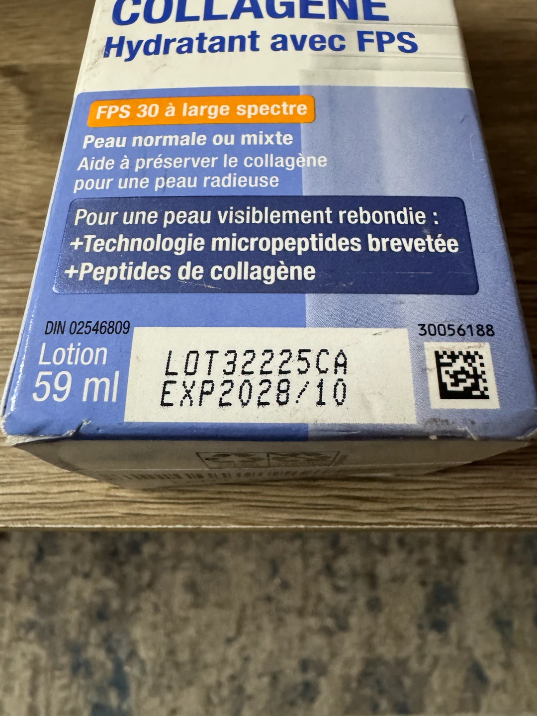 Neutrogena Collagen Peptide SPF Moisturizer - photo 3