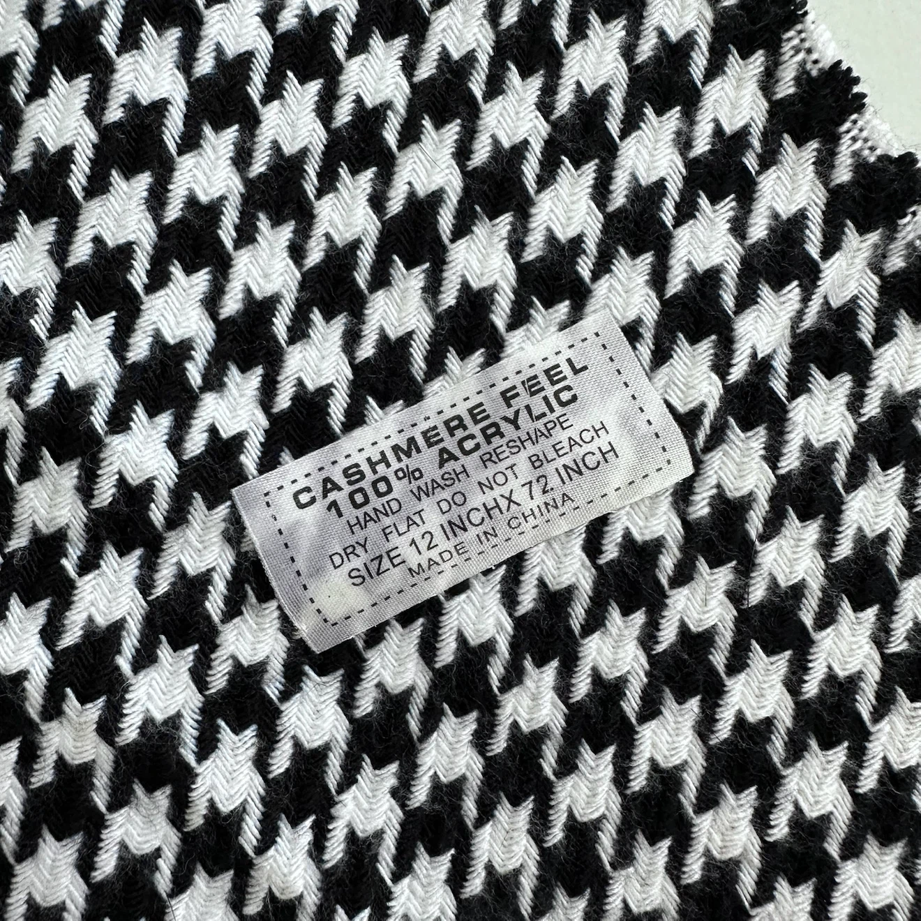 New houndstooth unisex fall scarf - photo 2