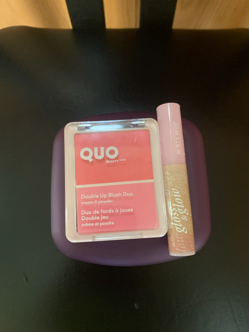 QUO Double Up Blush Duo & Burt's Bees Glossy Gloss