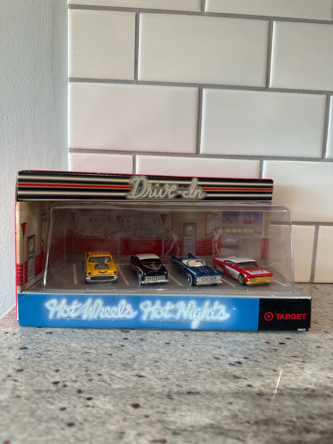 Hot Wheels Hot Nights Drive-In Die-Cast Car Set
