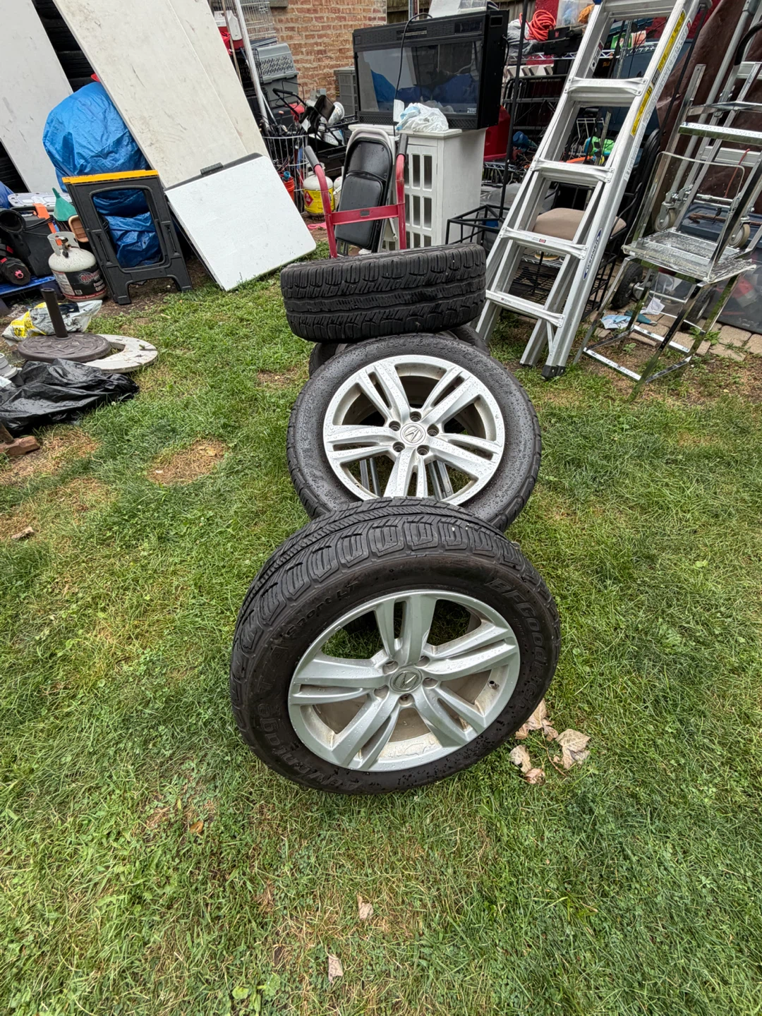 Acura Alloy Wheels with Goodyear Tires