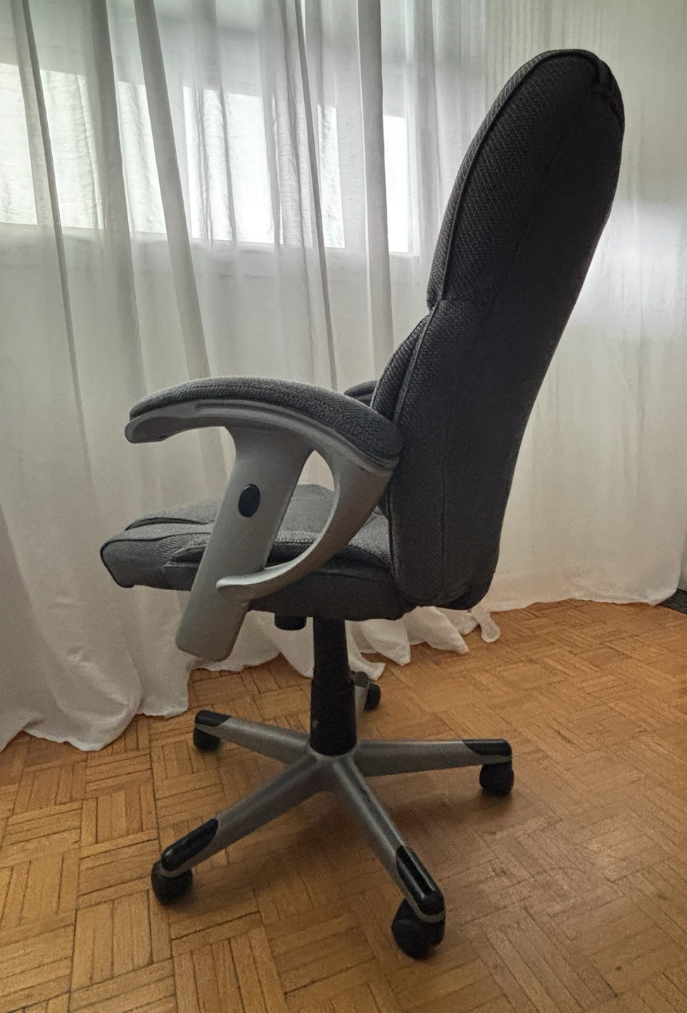 Grey Office Chair - photo 3