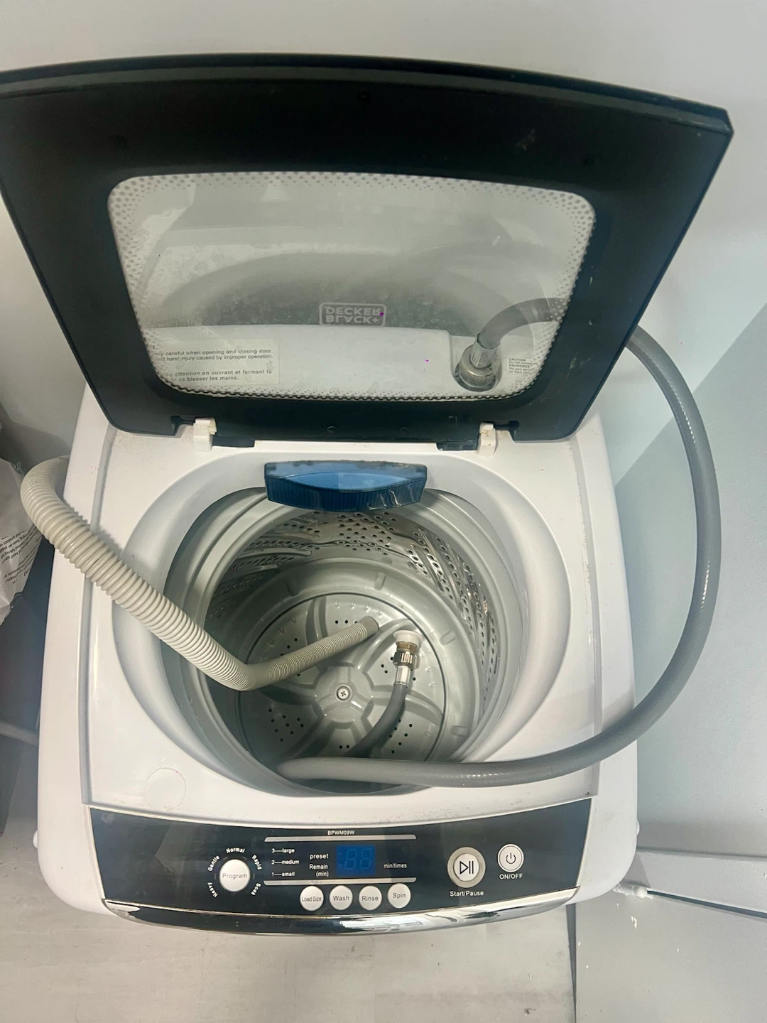 BLACK+DECKER Portable Washing Machine + free drying rack - photo 3