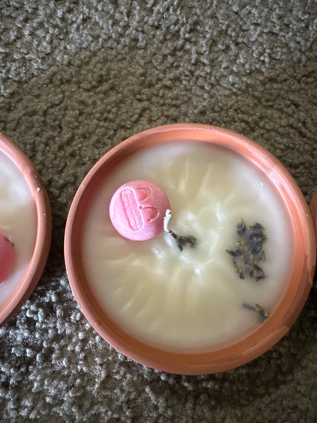 Handmade Ceramic Pot Candles with Pink Charms - photo 4