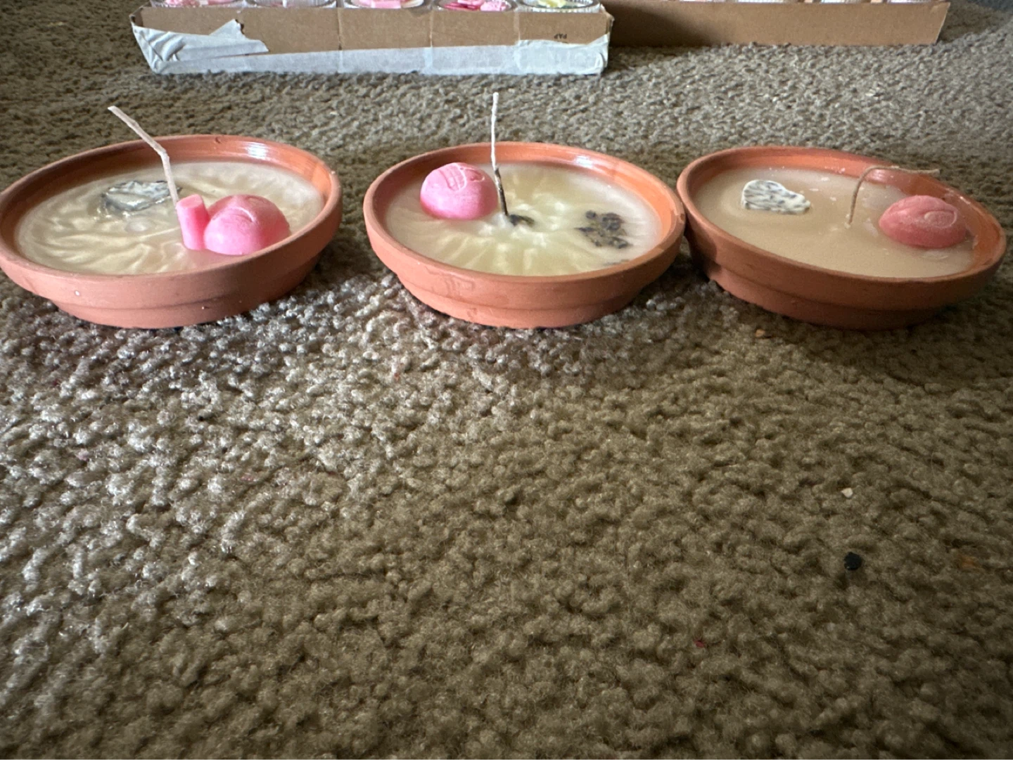 Handmade Ceramic Pot Candles with Pink Charms - photo 2