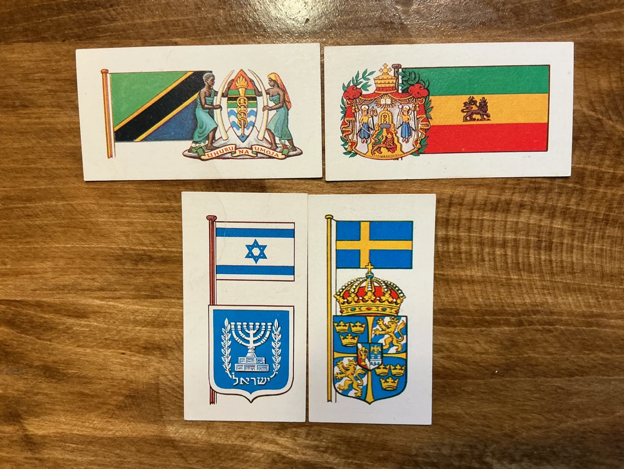 4. 1967 Brooke Bond Tea FLAGS & EMBLEMS of THE WORLD Cards