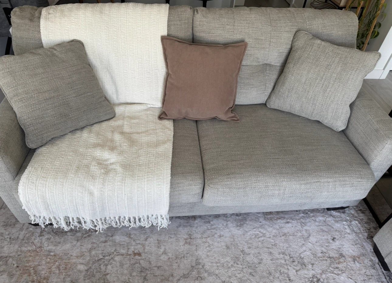 Set of 2 Couches - Ashley Furniture - photo 2