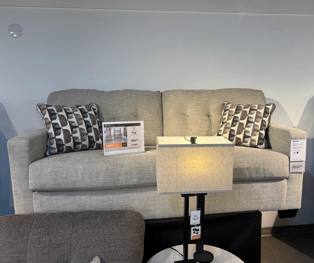 Set of 2 Couches - Ashley Furniture - photo 4
