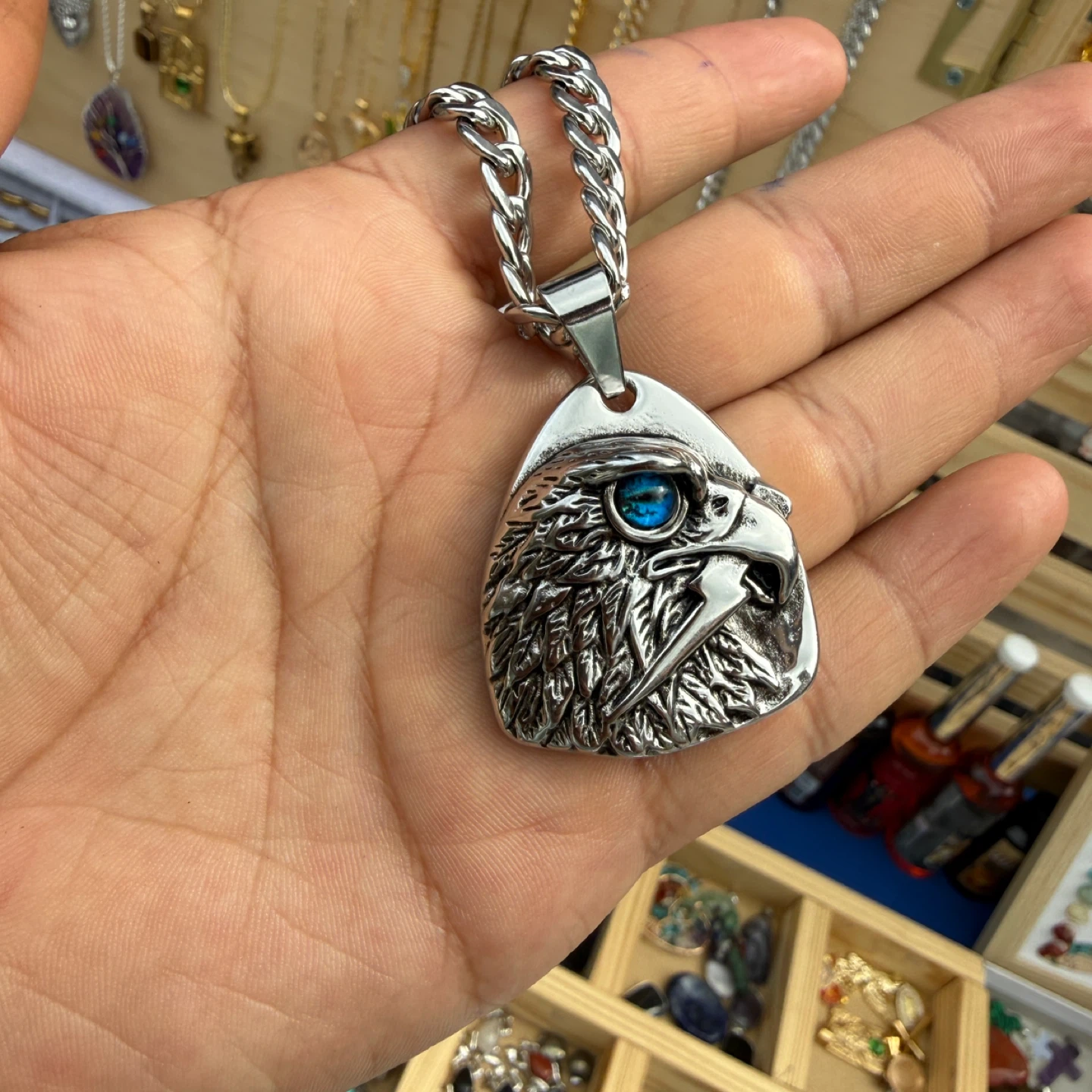 Eagle Head Pendant Necklace - photo 2
