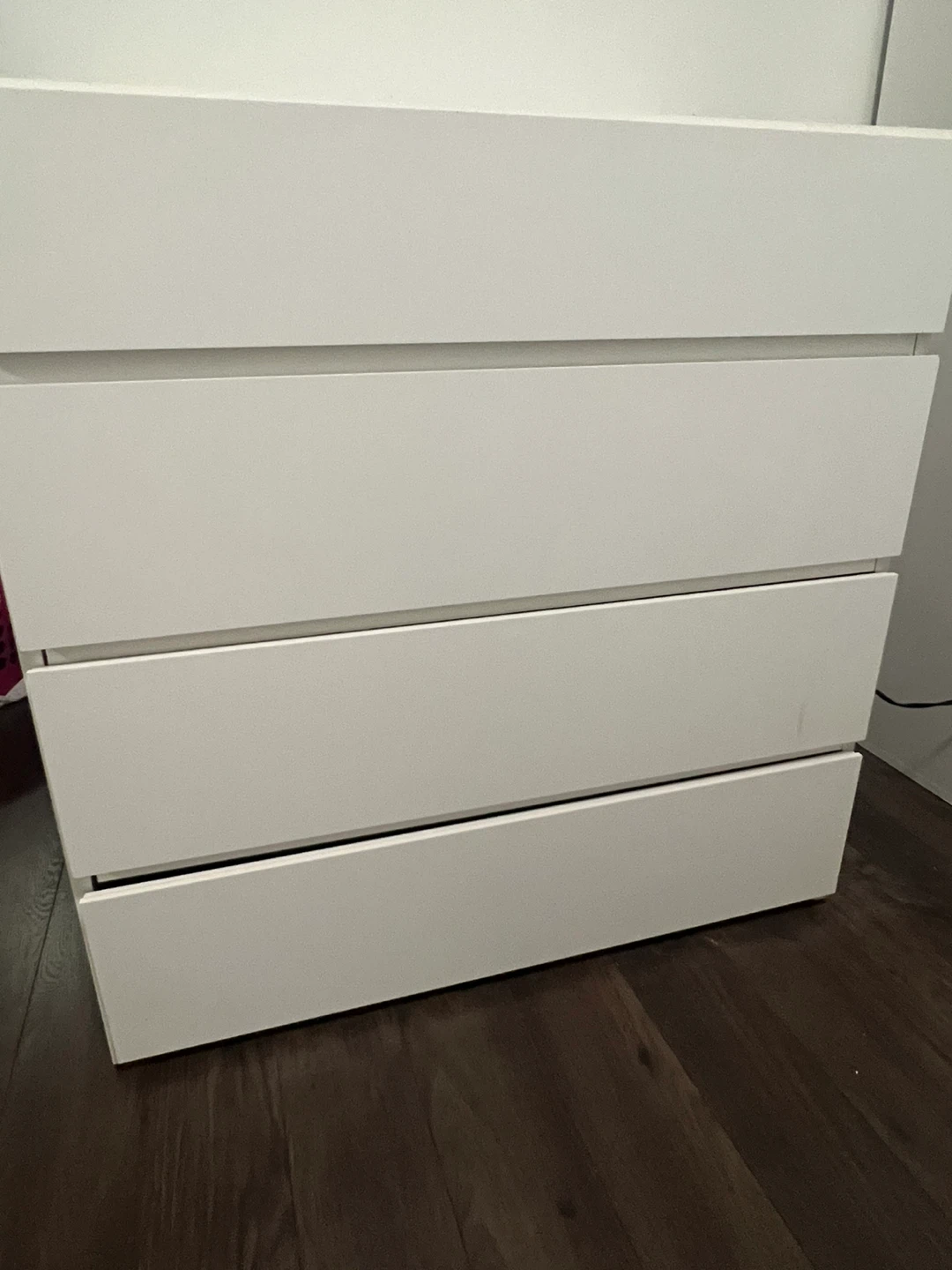 IKEA MALM 4-Drawer Dresser Chest (White)