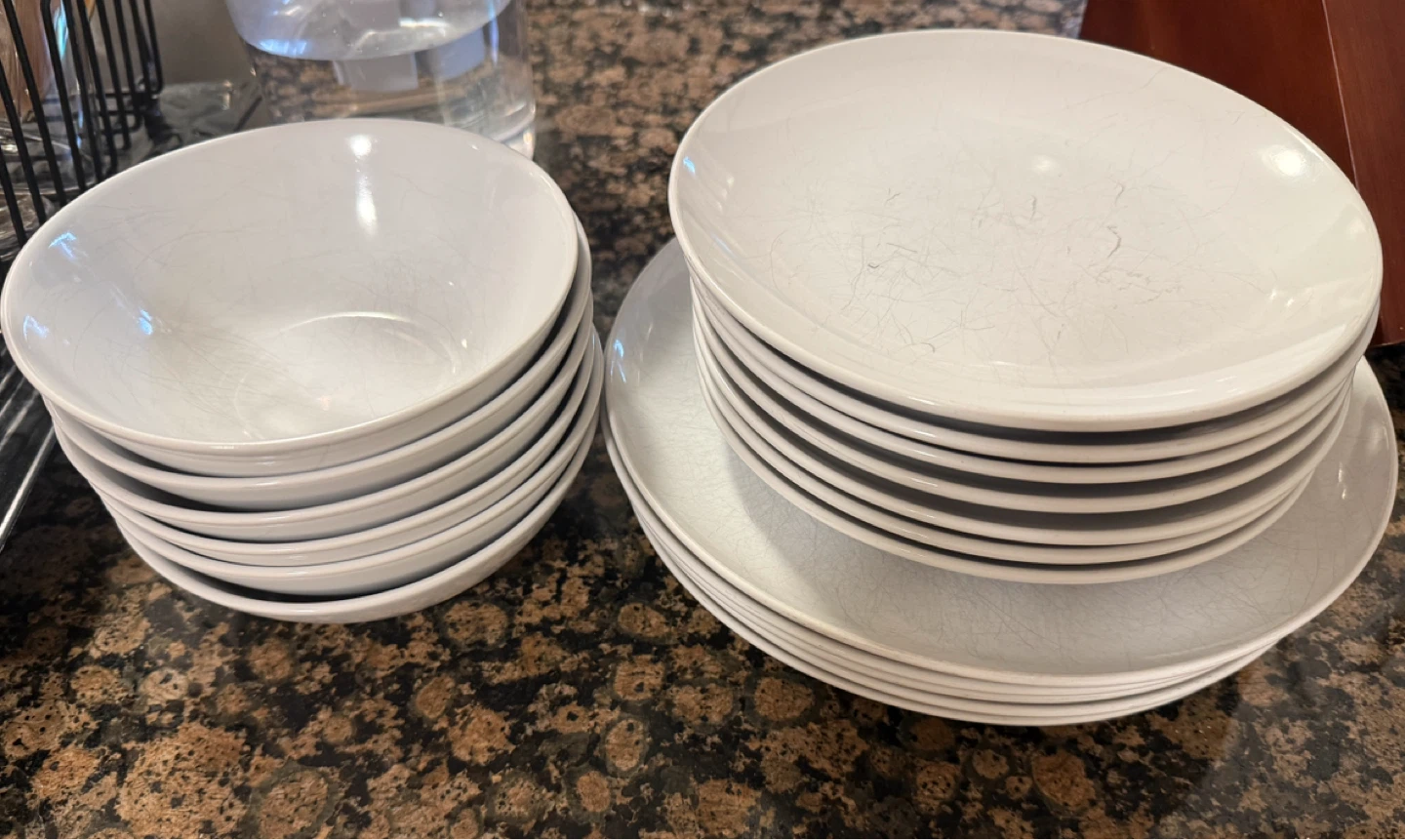 IKEA plates set
